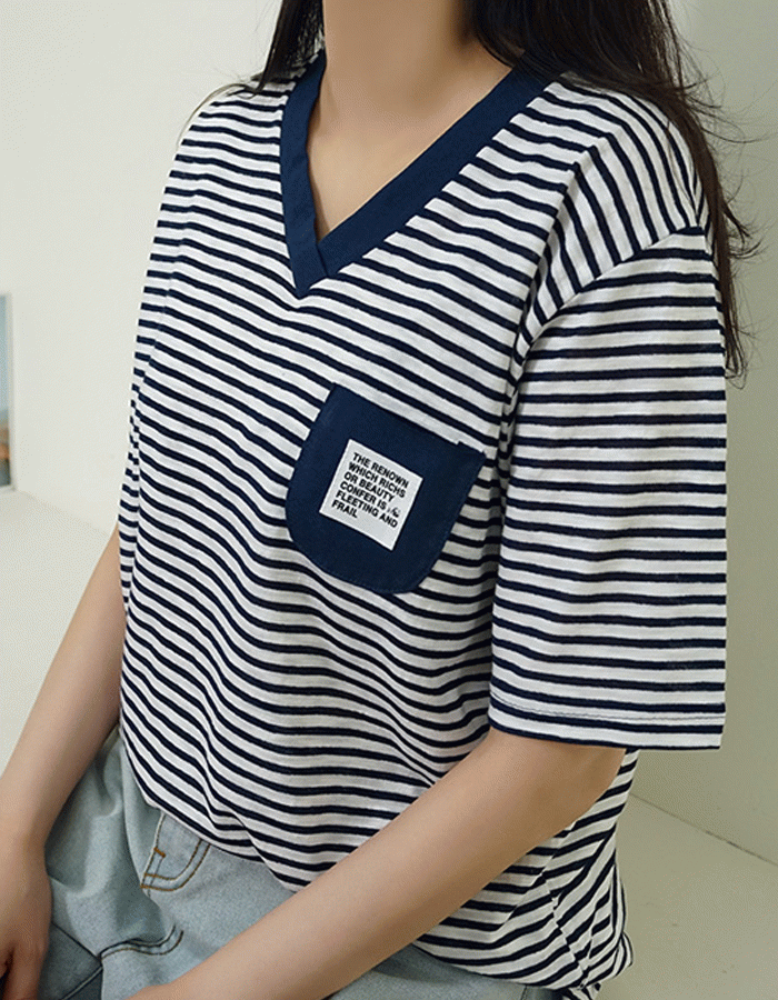 감성 포켓 브이 단가라 반팔 티셔츠 / DI